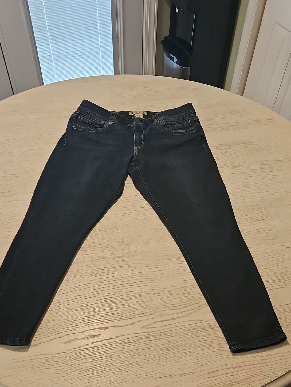 Democracy Dark Wash Skinny Jeans Sz 12 "AB Technology"